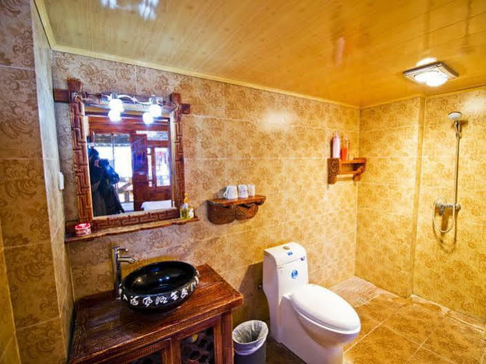 Lijiang Yard Inn ליג'יאנג מראה חיצוני תמונה